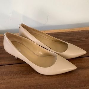 MICHAEL Michael Kors MK Flex Nude Kitten Heels 8.5